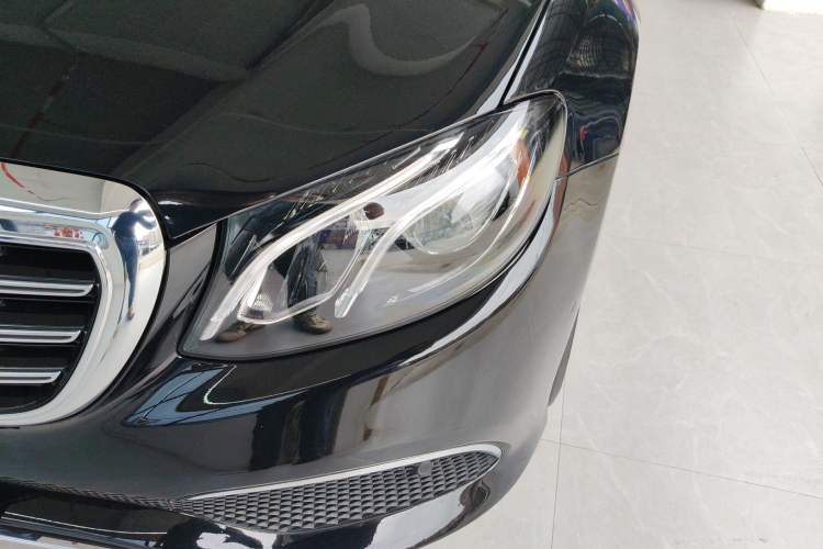 Used Mercedes-Benz E-Class 2019 E 300 L Luxury Model Left Front Headlight