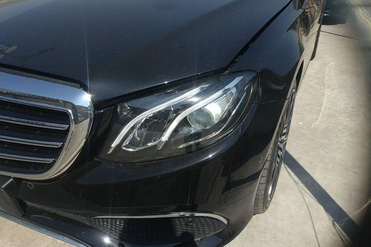 Used Mercedes-Benz E-Class 2019 Restyled E 300 L Sporty and Stylish Edition Left Front Headlight