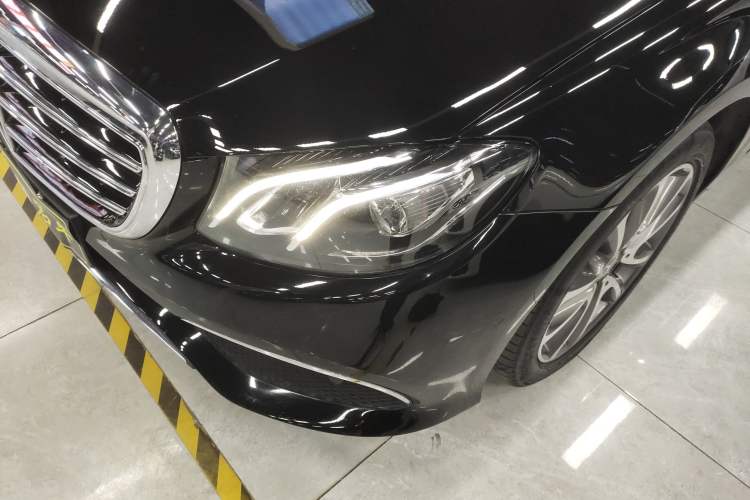 Used Mercedes-Benz E-Class 2019 E 260 L 4MATIC Left Front Headlight