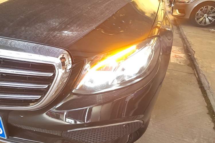 Used Mercedes-Benz E-Class 2019 Restyled E 300 L Sport Luxury Edition Left Front Headlight