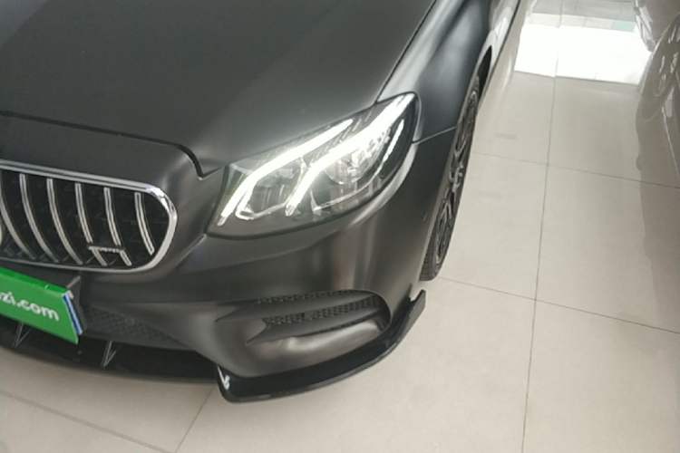 Used Mercedes-Benz E-Class 2019 E 300 L Sporty and Stylish Model Left Front Headlight