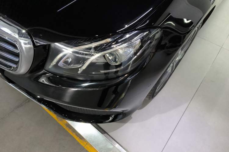 Used Mercedes-Benz E-Class 2019 E 300 L Luxury Model Left Front Headlight