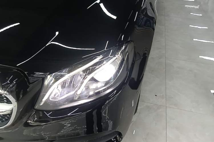 Used Mercedes-Benz E-Class 2019 Restyled E 300 L Sport Luxury Edition Left Front Headlight
