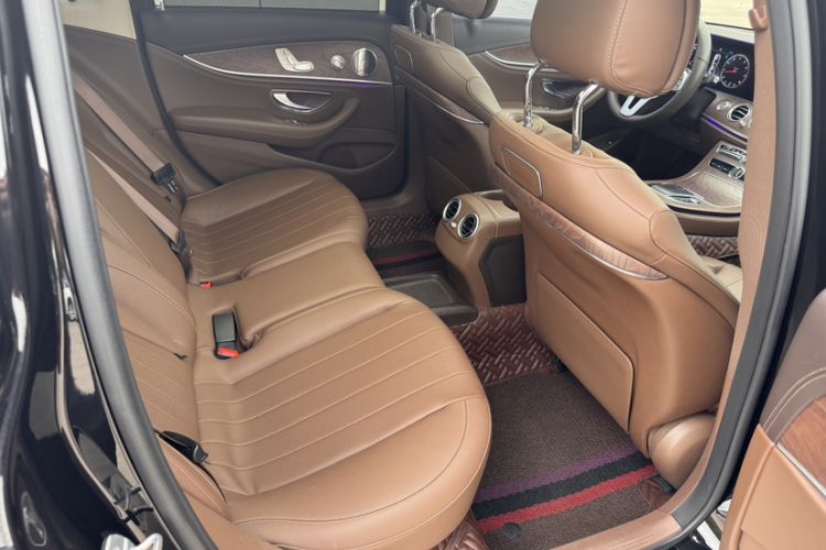 Used Mercedes-Benz E-Class 2019 Restyled E 300 L Luxury Edition Left Front Seat