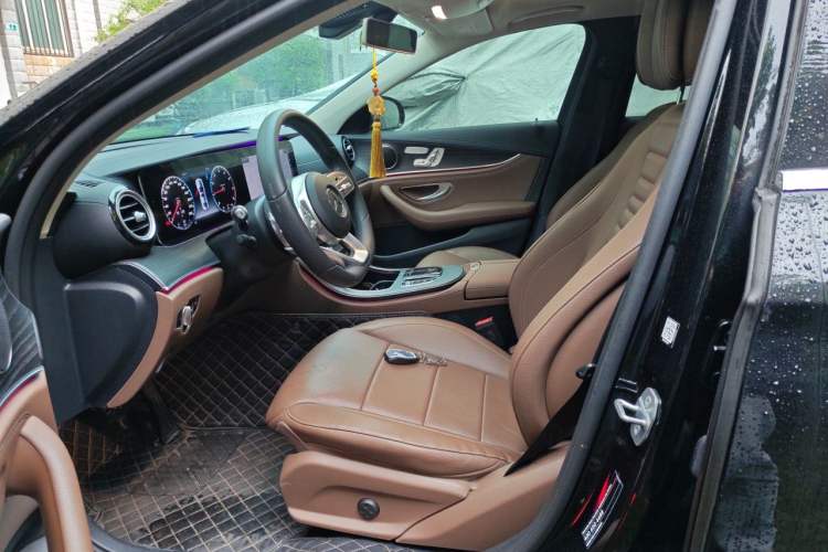 Used Mercedes-Benz E-Class 2019 Restyled E 300 L Sporty and Stylish Edition Left Front Seat