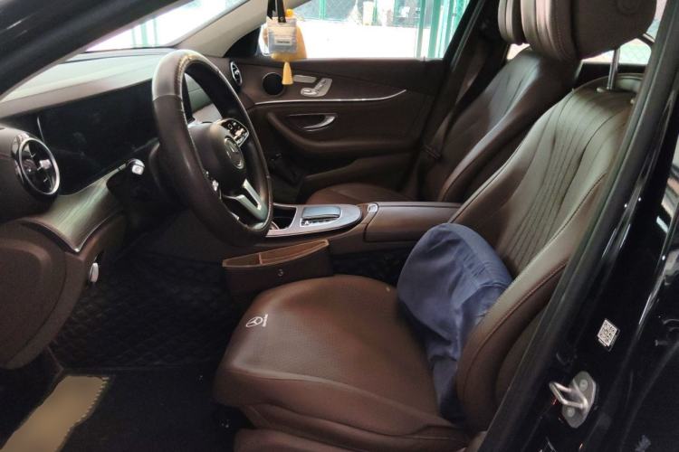 Used Mercedes-Benz E-Class 2019 Facelifted E 300 L Stylish Version Left Front Seat