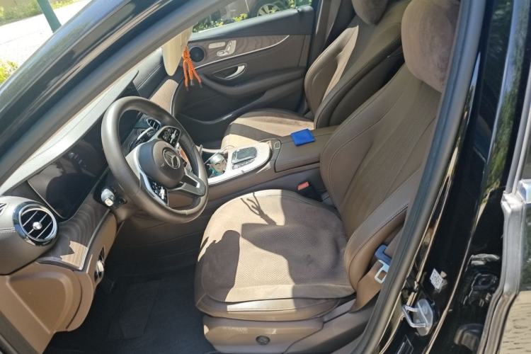 Used Mercedes-Benz E-Class 2019 Facelifted E 300 L Stylish Version Left Front Seat