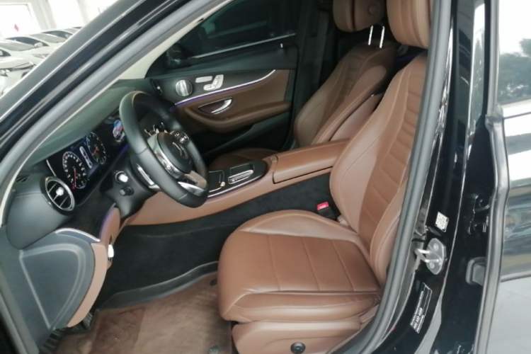 Used Mercedes-Benz E-Class 2019 Restyled E 300 L Sport Luxury Edition Left Front Seat