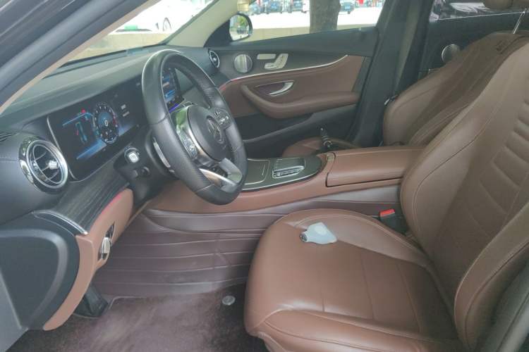 Used Mercedes-Benz E-Class 2019 Restyled E 300 L Sport Luxury Edition Left Front Seat