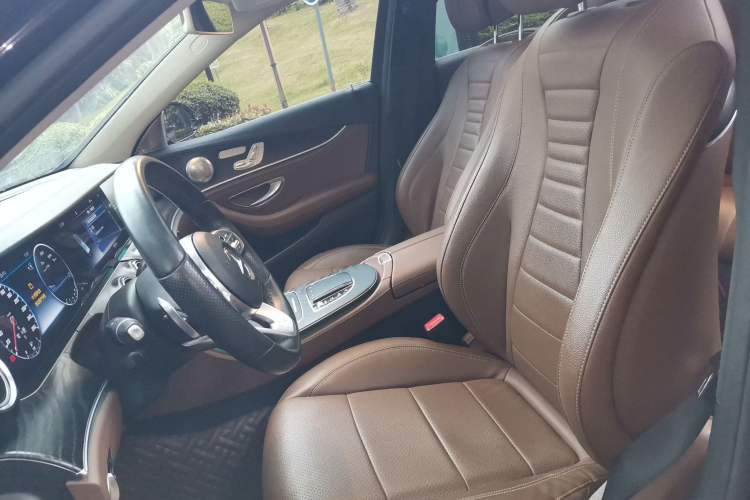 Used Mercedes-Benz E-Class 2019 E 300 L Sporty and Stylish Model Left Front Seat