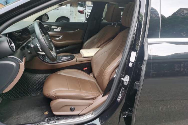 Used Mercedes-Benz E-Class 2019 Restyled E 300 L Sporty and Stylish Edition Left Front Seat