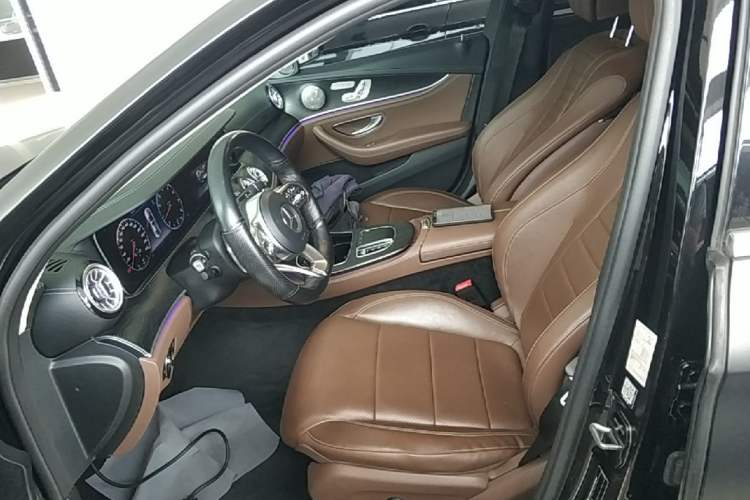 Used Mercedes-Benz E-Class 2019 E 300 L Sporty and Stylish Model Left Front Seat