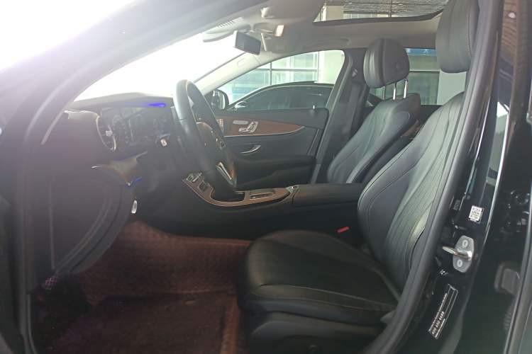 Used Mercedes-Benz E-Class 2019 Restyled E 300 L Luxury Edition Left Front Seat