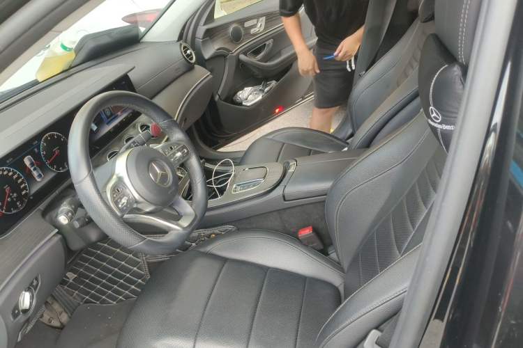 Used Mercedes-Benz E-Class 2019 Restyled E 300 L Sporty and Stylish Edition Left Front Seat