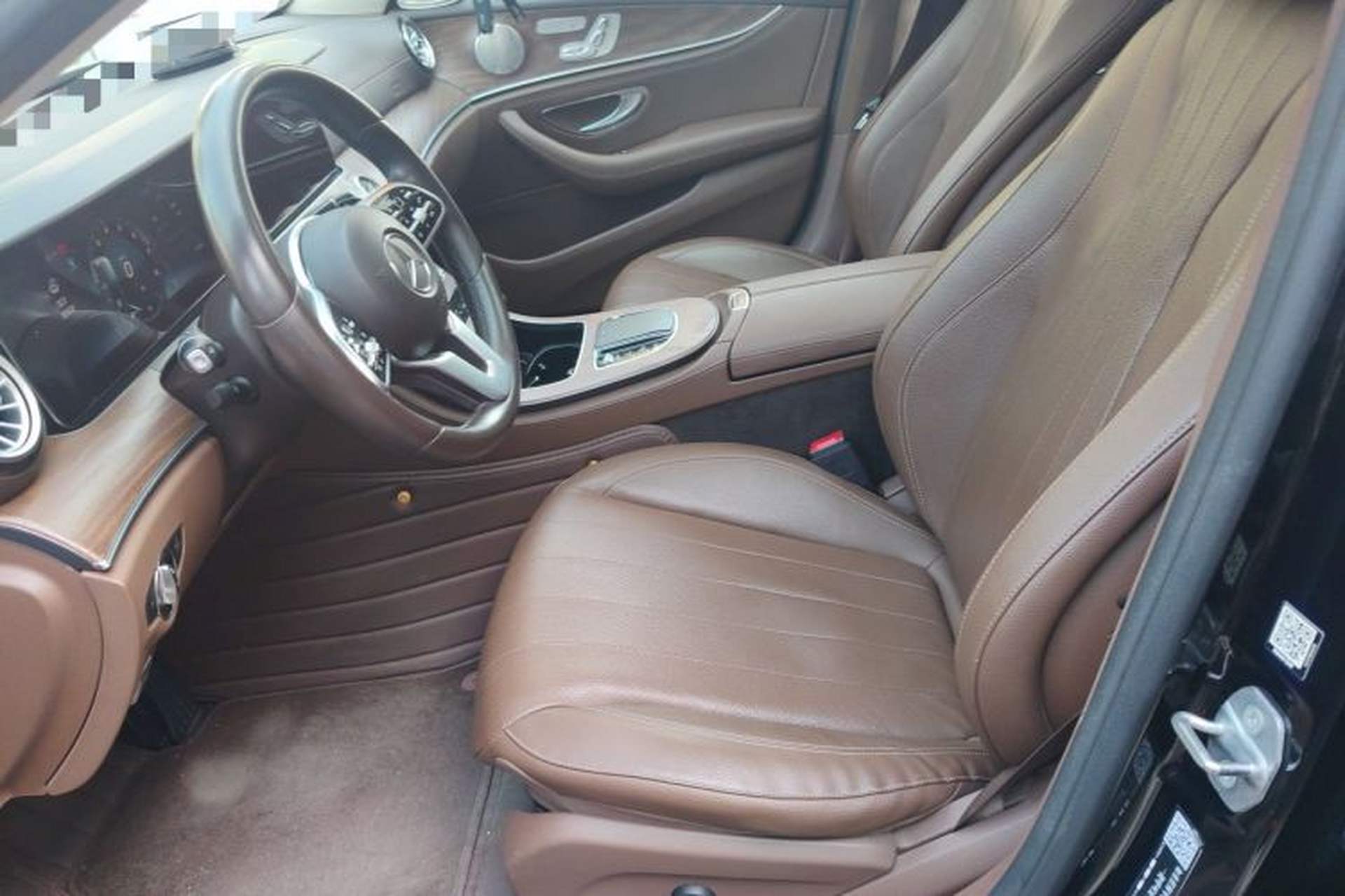 Used Mercedes-Benz E-Class 2019 Facelifted E 300 L Stylish Version Left Front Seat