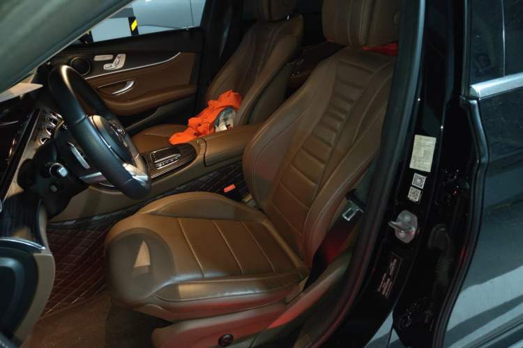 Used Mercedes-Benz E-Class 2019 Restyled E 300 L Sporty and Stylish Edition Left Front Seat