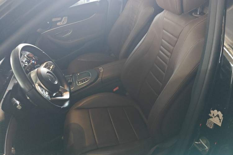 Used Mercedes-Benz E-Class 2019 E 300 L Sporty and Stylish Model Left Front Seat