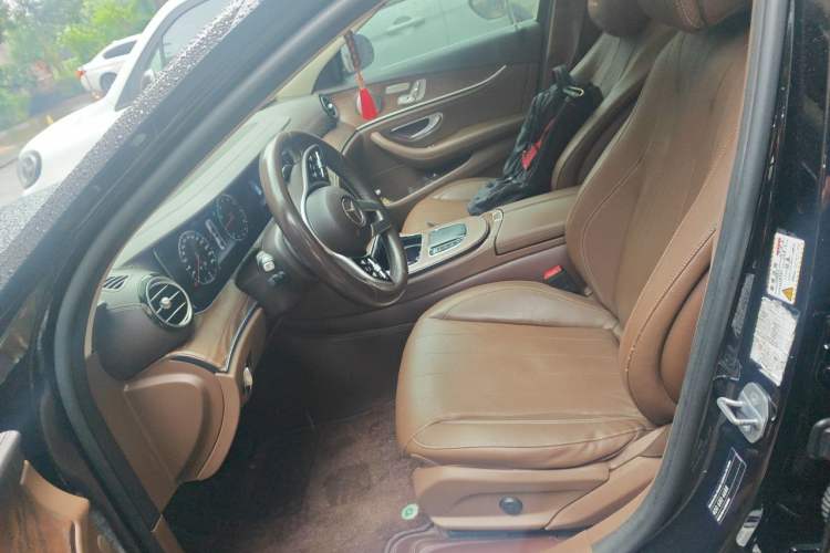 Used Mercedes-Benz E-Class 2019 Facelifted E 300 L Stylish Version Left Front Seat