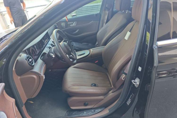 Used Mercedes-Benz E-Class 2019 Restyled E 300 L Luxury Edition Left Front Seat