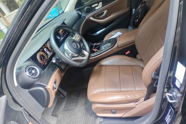 Used Mercedes-Benz E-Class 2019 E 300 L Sport Luxury Edition Left Front Seat