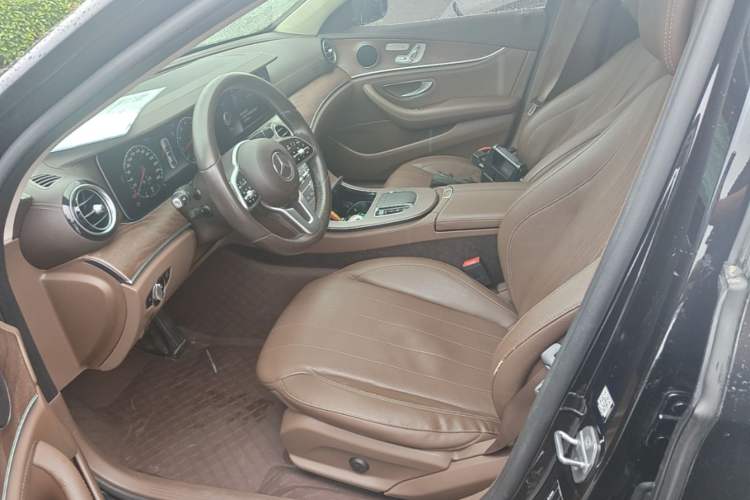 Used Mercedes-Benz E-Class 2019 Facelifted E 300 L Stylish Version Left Front Seat