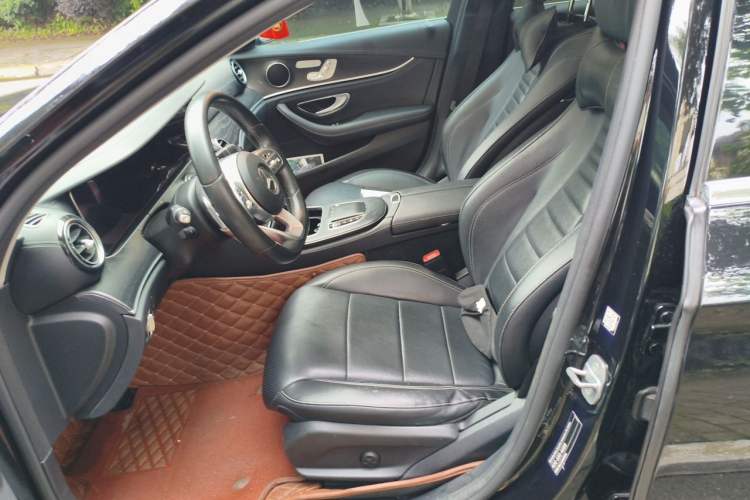 Used Mercedes-Benz E-Class 2019 E 300 L Sporty and Stylish Model Left Front Seat