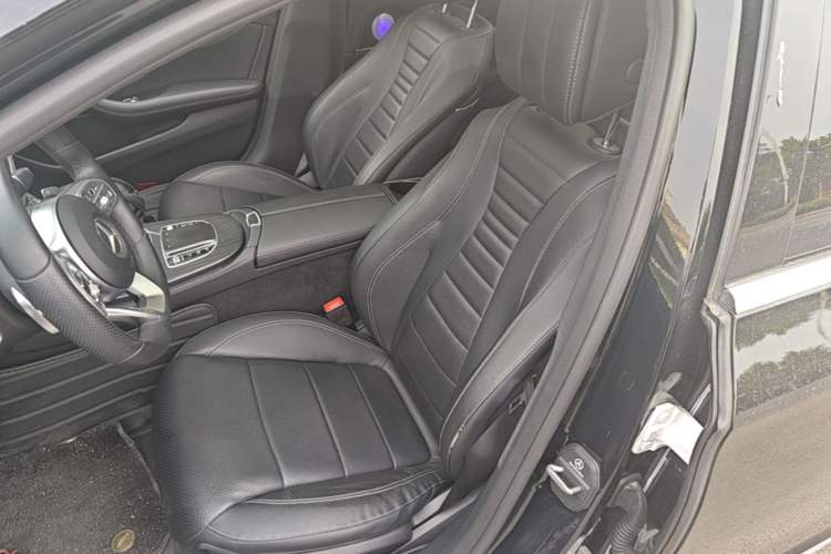 Used Mercedes-Benz E-Class 2019 Restyled E 300 L Sport Luxury Edition Left Front Seat