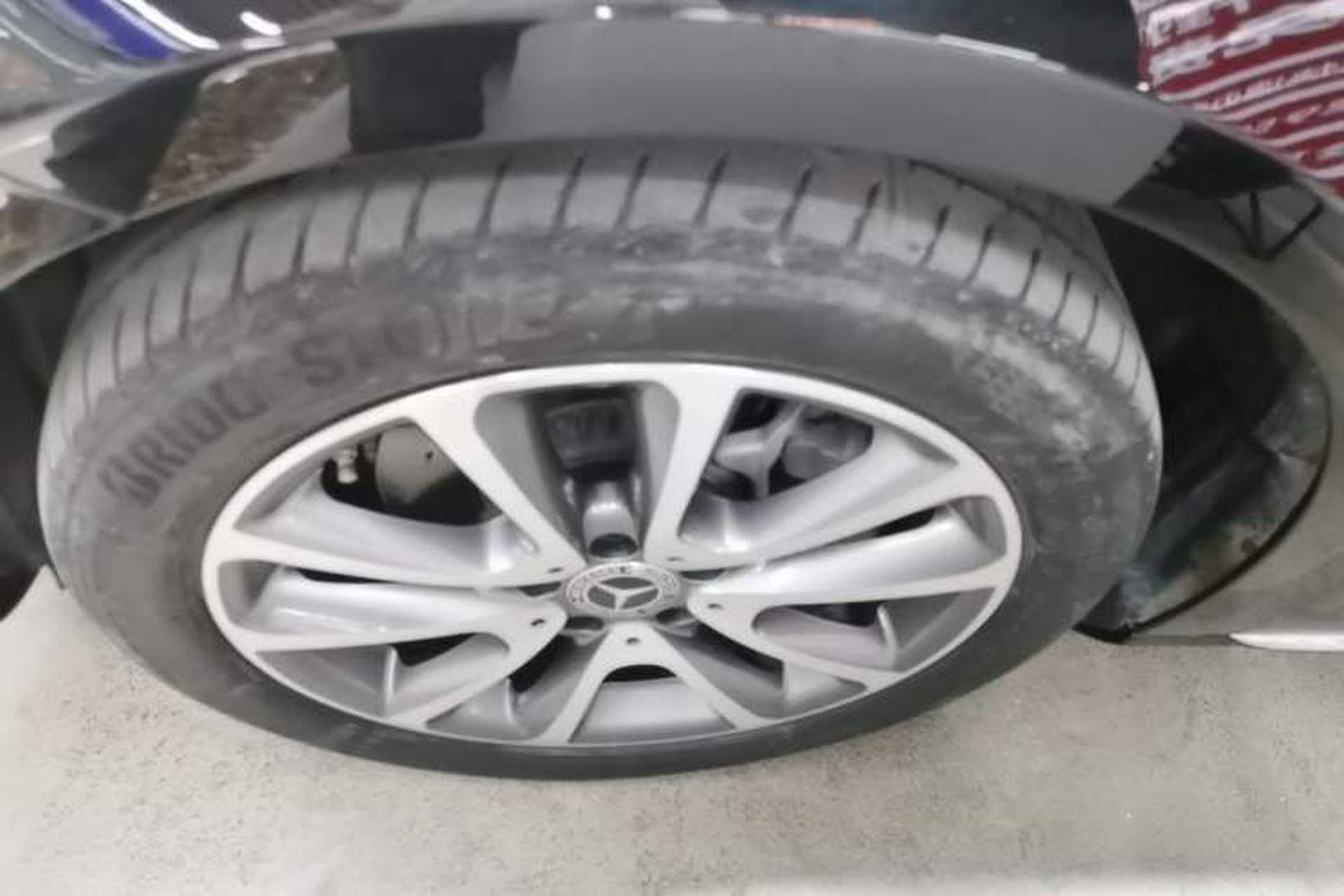 Used Mercedes-Benz E-Class 2019 E 260 L Left Front Wheel Hub