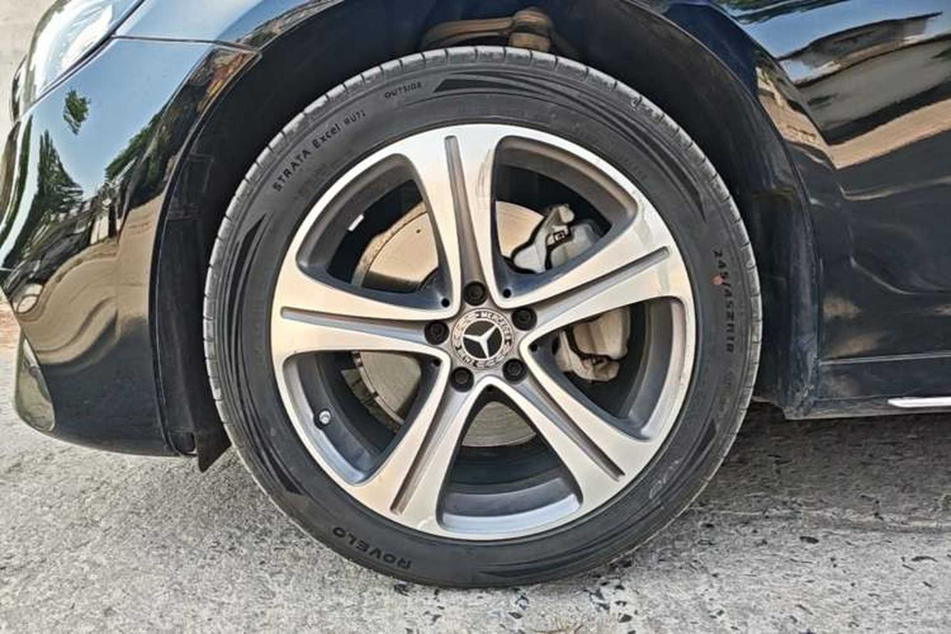 Used Mercedes-Benz E-Class 2019 E 260 L Sport Edition Left Front Wheel Hub
