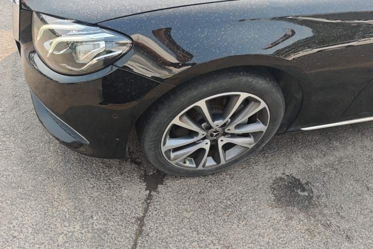 Used Mercedes-Benz E-Class 2019 Facelifted E 300 L Stylish Version Left Front Wheel Hub