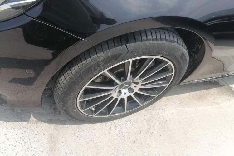 Used Mercedes-Benz E-Class 2019 E 200 L Left Front Wheel Hub