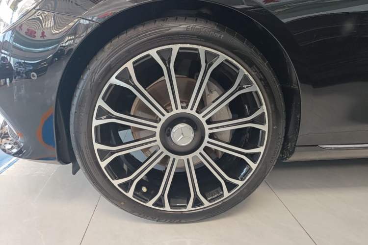 Used Mercedes-Benz E-Class 2019 E 300 L Stylish Model Left Front Wheel Hub