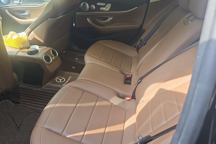 Used Mercedes-Benz E-Class 2019 Restyled E 300 L Sport Luxury Edition Left Rear Seat