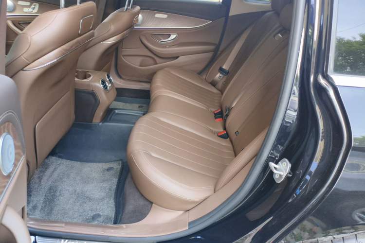 Used Mercedes-Benz E-Class 2019 Facelifted E 300 L Stylish Version Left Rear Seat