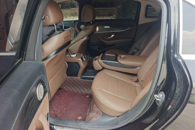 Used Mercedes-Benz E-Class 2019 E 200 L Sport Edition Left Rear Seat