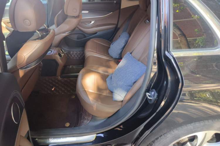 Used Mercedes-Benz E-Class 2019 E 260 L Sport Edition Left Rear Seat