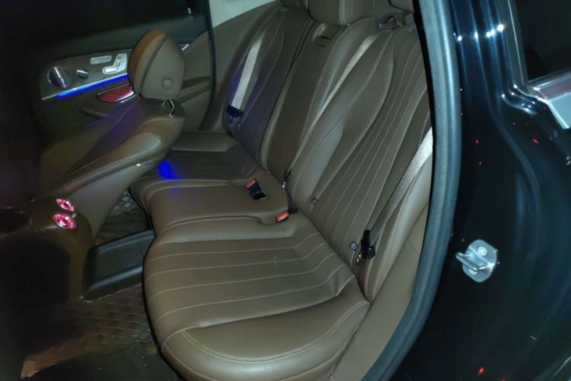 Used Mercedes-Benz E-Class 2019 Restyled E 300 L Luxury Edition Left Rear Seat
