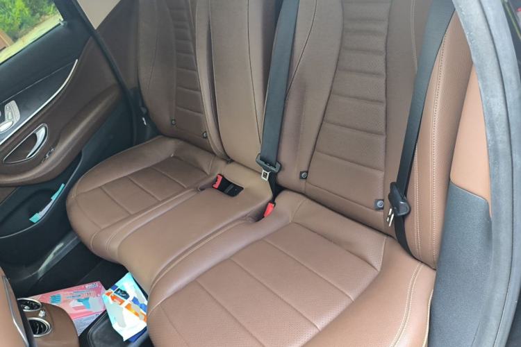 Used Mercedes-Benz E-Class 2019 E 300 L Sport Luxury Edition Left Rear Seat