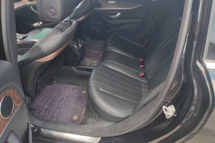 Used Mercedes-Benz E-Class 2019 E 260 L 4MATIC Left Rear Seat
