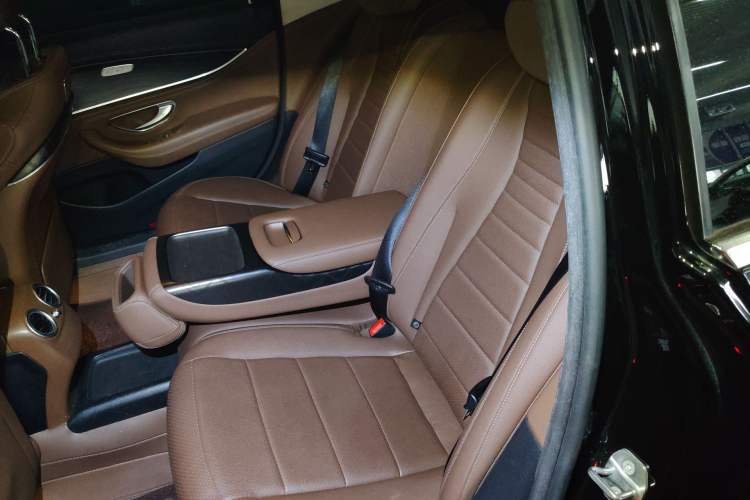 Used Mercedes-Benz E-Class 2019 Restyled E 300 L Sporty and Stylish Edition Left Rear Seat