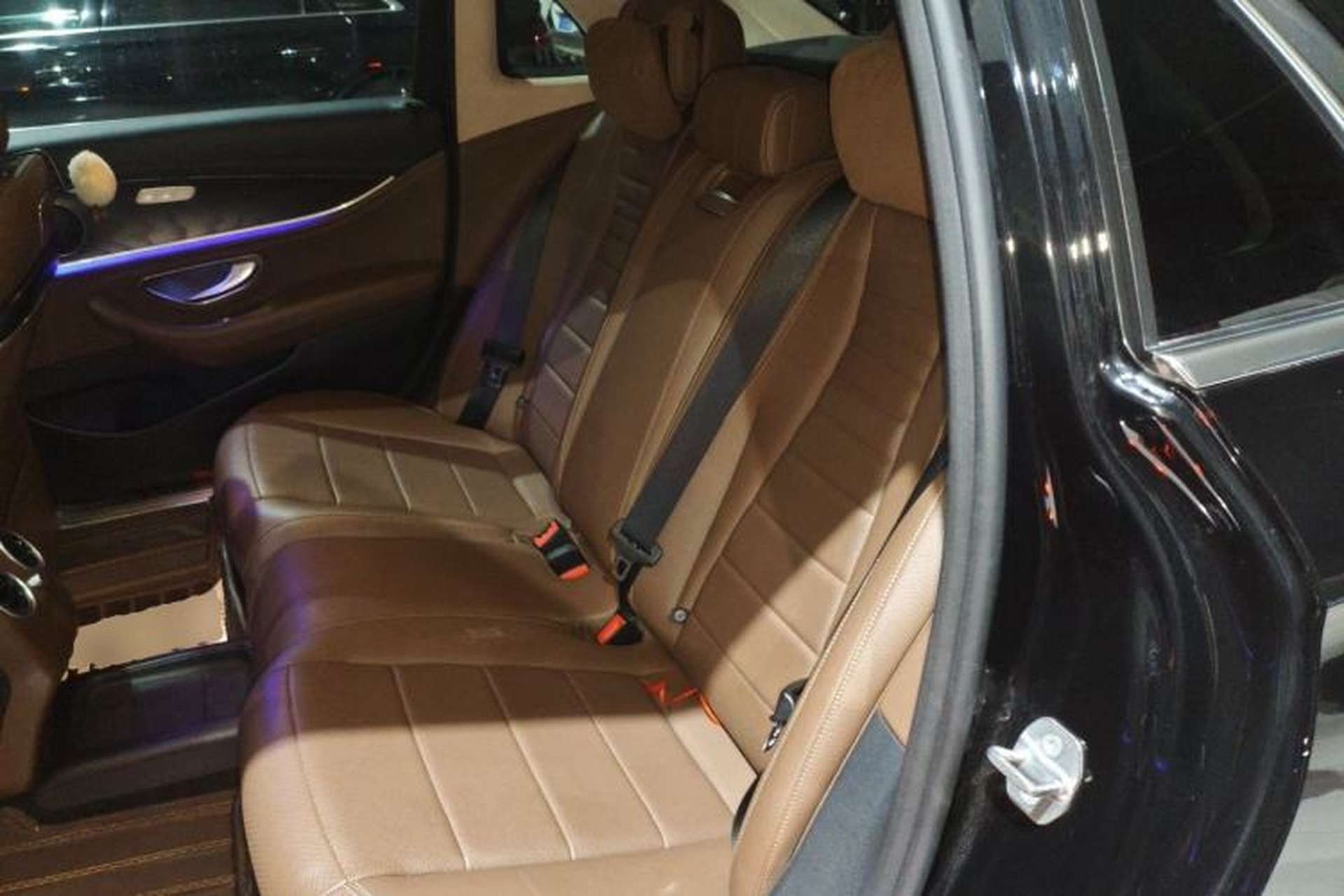 Used Mercedes-Benz E-Class 2019 E 200 L Sport 4MATIC Left Rear Seat