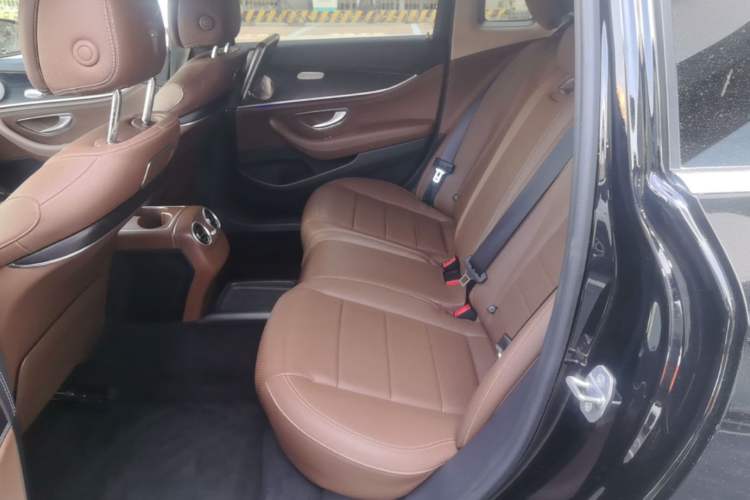 Used Mercedes-Benz E-Class 2019 E 200 L Sport Edition Left Rear Seat