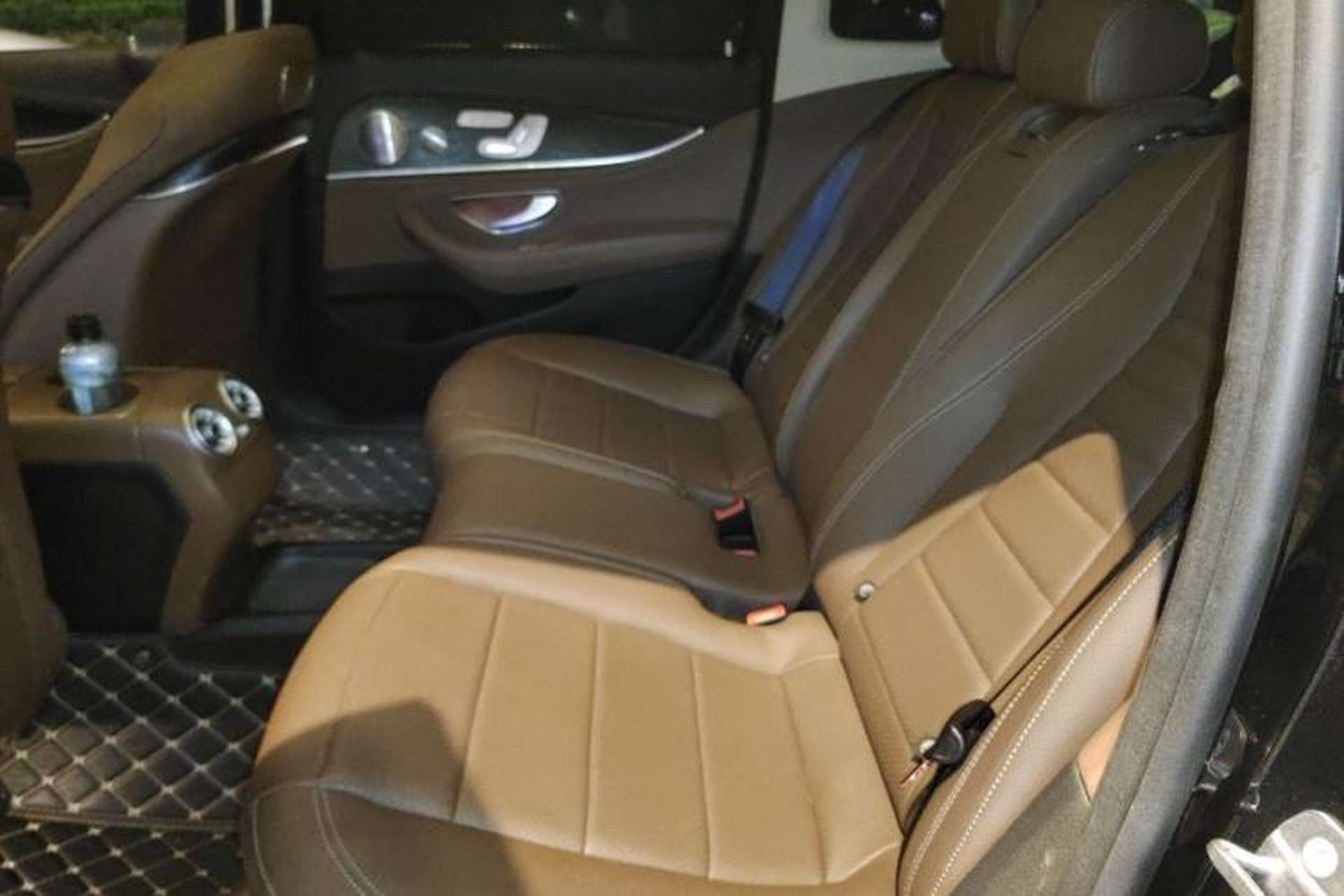 Used Mercedes-Benz E-Class 2019 E 300 L Sporty and Stylish Model Left Rear Seat