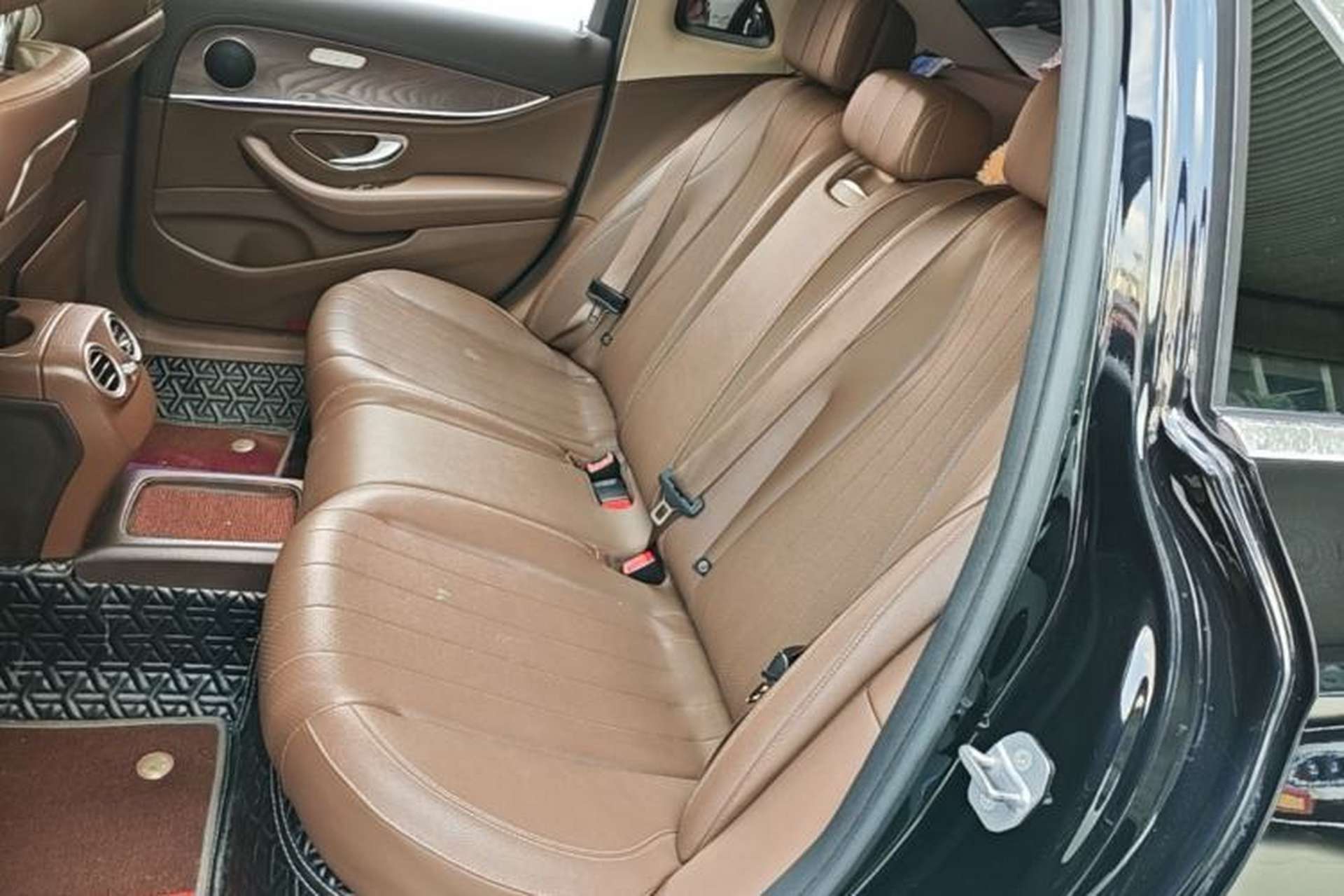 Used Mercedes-Benz E-Class 2019 E 200 L Left Rear Seat