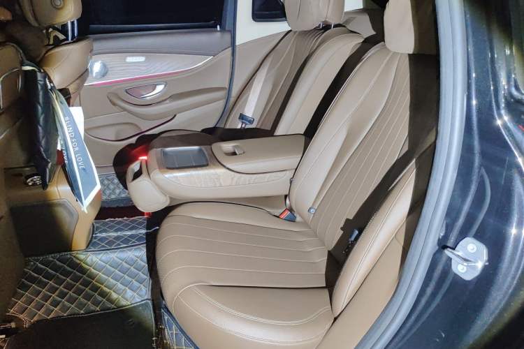 Used Mercedes-Benz E-Class 2019 E 200 L Left Rear Seat