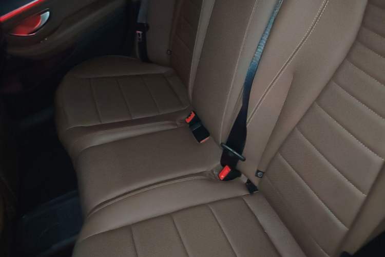 Used Mercedes-Benz E-Class 2019 E 200 L Sport Edition Left Rear Seat