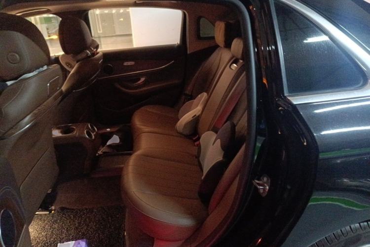 Used Mercedes-Benz E-Class 2019 E 200 L Left Rear Seat