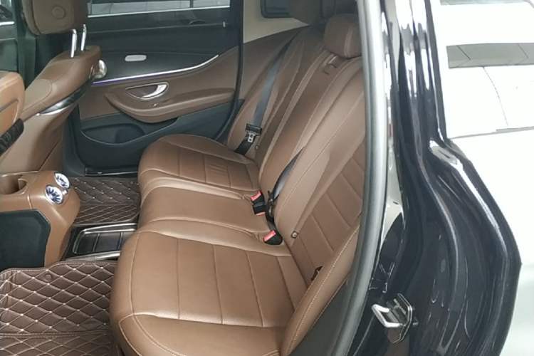 Used Mercedes-Benz E-Class 2019 E 300 L Sporty and Stylish Model Left Rear Seat