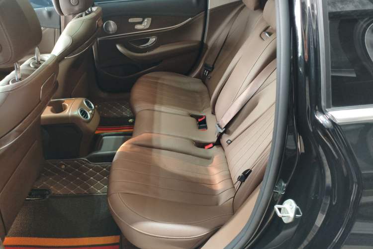 Used Mercedes-Benz E-Class 2019 E 300 L Luxury Model Left Rear Seat