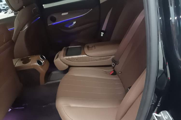 Used Mercedes-Benz E-Class 2019 E 200 L Left Rear Seat